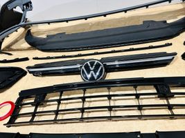 Volkswagen Golf VIII Bumpers kit 