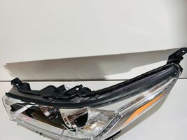 Toyota Highlander XU50 Lampa przednia 