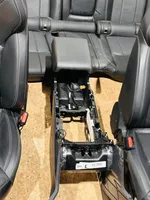 Land Rover Evoque I Salono komplektas GJ3214D600AE