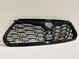 Toyota Highlander XU70 Maskownica / Grill / Atrapa górna chłodnicy 531010E330