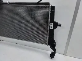 Hyundai i30 Radiateur de refroidissement 25310M6400