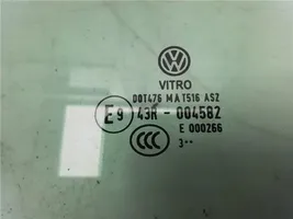 Volkswagen Beetle A5 Vetro del finestrino della portiera anteriore - quattro porte 