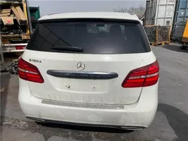 Mercedes-Benz B W246 W242 Takaluukun/tavaratilan spoileri 