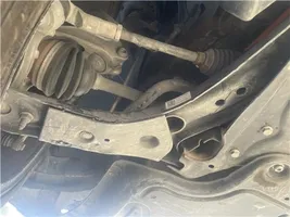 Volkswagen Golf VIII Braccio di controllo sospensione anteriore 