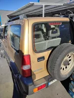 Suzuki Jimny Takaoven verhoilu Sinref