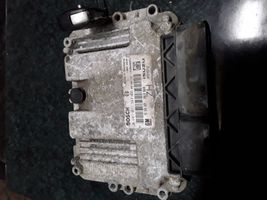 Opel Astra H Variklio valdymo blokas 0281011943