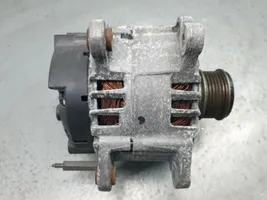 Volkswagen Touran II Generatore/alternatore 