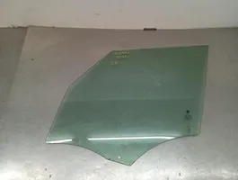 Fiat 500L Front door window glass four-door 