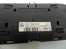 Mercedes-Benz SL R230 Monitori/näyttö/pieni näyttö 