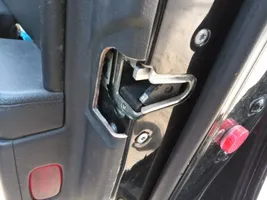 Mercedes-Benz CLS C219 Coupe door lock (next to the handle) 