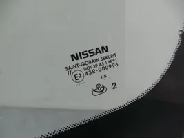 Nissan Leaf I (ZE0) Priekšējā loga stikls 