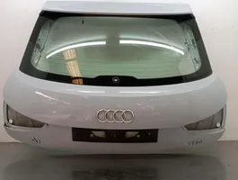 Audi A1 Tylna klapa bagażnika 