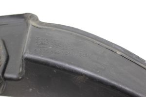 Mercedes-Benz C W205 Listwa pod lampę tylną A2058930533