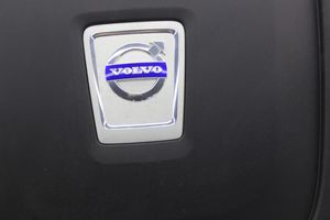 Volvo V60 Osłona górna silnika 31319190