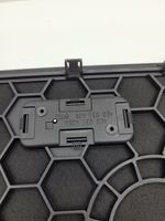 Audi A8 S8 D3 4E Subwoofer-bassoelementin etusäleikkö/lista 4E0035435A