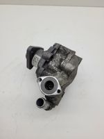 Audi A6 S6 C6 4F Vairo stiprintuvo siurblys 4F0145156C