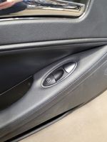 Mercedes-Benz CLS C219 Rivestimento del pannello della portiera posteriore A2197306370