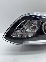 Volvo XC60 Lampa przednia 31698810