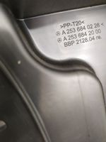 Mercedes-Benz GLC X253 C253 Muu vararenkaan verhoilun elementti A2536840226