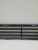 Volvo V40 Grille inférieure de pare-chocs avant 31347091