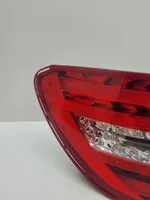 Mercedes-Benz C W204 Lampa tylna 2048205464