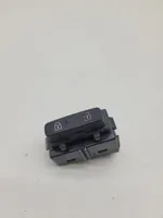 Volvo V40 Botón interruptor de bloqueo de puertas 31376499