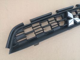 Mitsubishi ASX Maskownica / Grill / Atrapa górna chłodnicy 6402a318