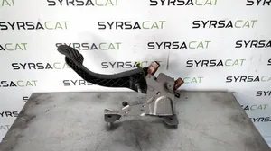 Nissan X-Trail T32 Clutch pedal 465034208R