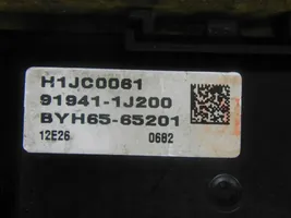 Hyundai i20 (GB IB) Skrzynka bezpieczników / Komplet 91941-1j200