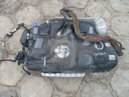 Opel Astra J Serbatoio del carburante 13577242