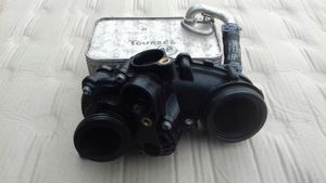 Volkswagen Touareg III Radiatore dell’olio del motore 059117015K