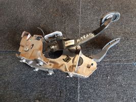 Nissan X-Trail T32 Pedal assembly 