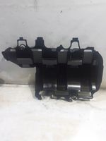 Volkswagen Tiguan Kita variklio skyriaus detalė 04L103623F