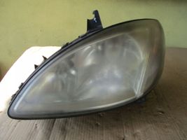 Mercedes-Benz Vito Viano W639 Lampa przednia 