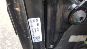 Volkswagen Touareg III Asiento delantero del conductor 