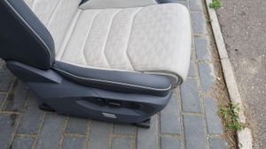 Volkswagen Touareg III Asiento delantero del pasajero 