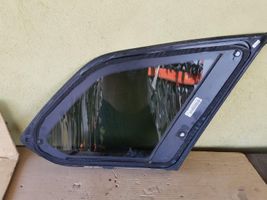 Volkswagen Touareg III Rear side window/glass 