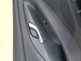 Hyundai i30 Etuoven verhoilu 