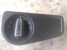 Volkswagen Tiguan Przełącznik świateł 5NB858341A