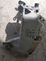 Mercedes-Benz Vito Viano W447 Supporto di montaggio del motore (usato) A6222230001