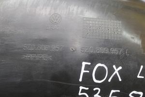 Volkswagen Fox Rivestimento paraspruzzi passaruota anteriore 5Z0809957C