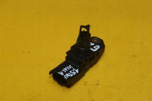 Ford Mondeo MK V Air pressure sensor 