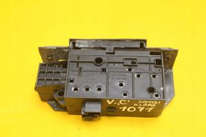 Opel Vectra C Serrure de loquet coffre 495072894