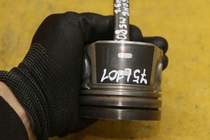 Peugeot 508 Piston with connecting rod 