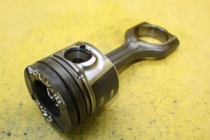 Ford Focus Piston avec bielle 