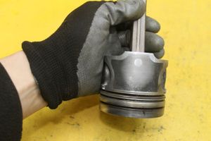 Renault Clio III Piston 