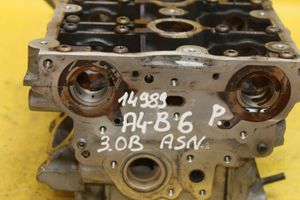 Audi A4 S4 B6 8E 8H Culasse moteur 06C103373E