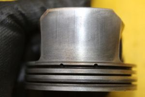 Seat Ibiza IV (6J,6P) Piston avec bielle 