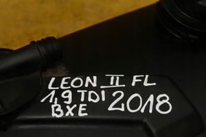 Seat Leon (1P) Pokrywa zaworów 038103469AD
