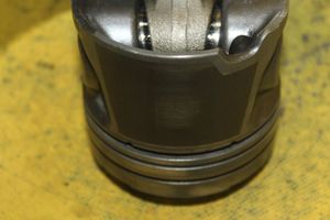 Volvo S60 Piston avec bielle 